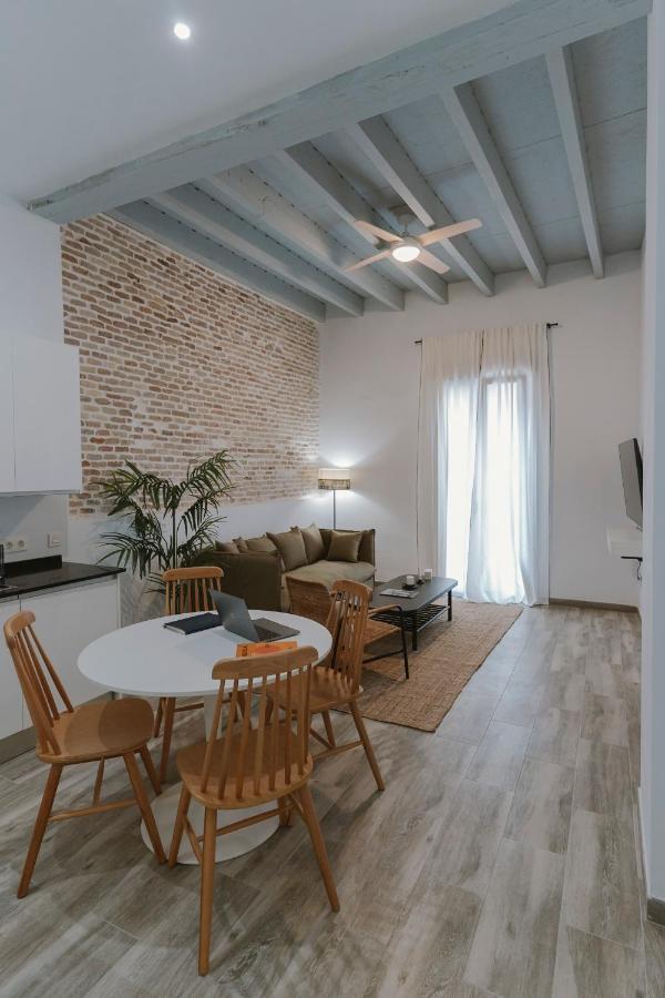 O&l Puñonrostro Bright Minimalist Appartamento Siviglia